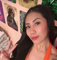 Angel - escort in Manila