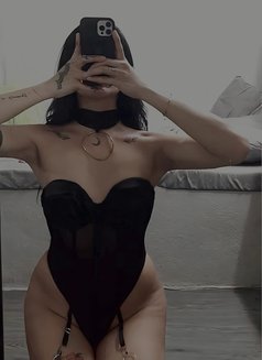 Angël - Transsexual escort in Cebu City Photo 1 of 7