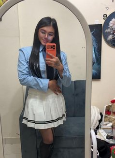 Angel - Transsexual escort in Dubai Photo 3 of 7