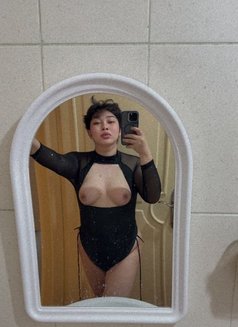 Angel - Transsexual dominatrix in Jeddah Photo 4 of 6