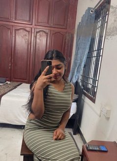 Angel Full Cash Payment - escort agency in Surat Photo 13 of 28