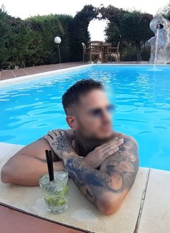 Angel - Male escort in Barcelona Photo 6 of 11