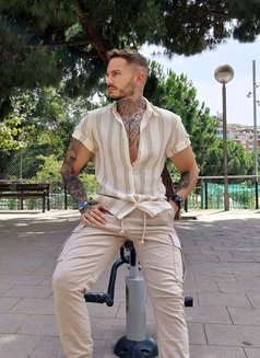 Angel - Acompañantes masculino in Barcelona Photo 3 of 18