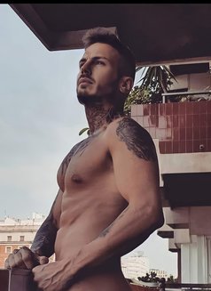 Angel - Acompañantes masculino in Barcelona Photo 4 of 18