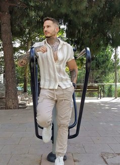 Angel - Acompañantes masculino in Barcelona Photo 18 of 18