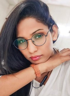 Angel - Transsexual escort in New Delhi Photo 1 of 5