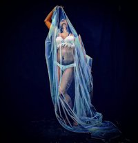 Angel - Transsexual escort in New Delhi
