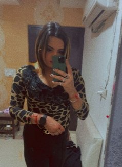 Angel - Transsexual escort in New Delhi Photo 2 of 13