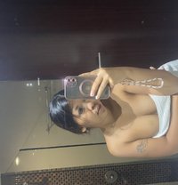 Angel - escort in Bali