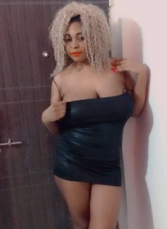 Angel - escort in Pune Photo 1 of 8