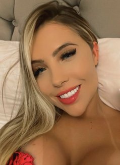 Angel Laurent - puta in Dubai Photo 8 of 24