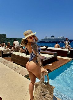 Angel Laurent - puta in Dubai Photo 21 of 24