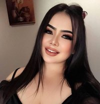 Angel Modza - puta in Ajmān