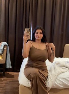 Angel - escort in Pune Photo 7 of 10