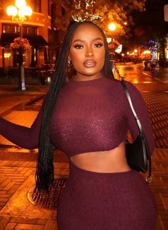 Angel - escort in Kuala Lumpur Photo 1 of 5