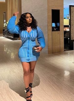 Angel - escort in Kuala Lumpur Photo 2 of 5