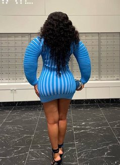 Angel - escort in Kuala Lumpur Photo 4 of 5