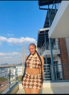 Angel - escort in Pune Photo 3 of 4