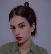7+ shemale ( online and offline service) - Acompañantes transexual in New Delhi