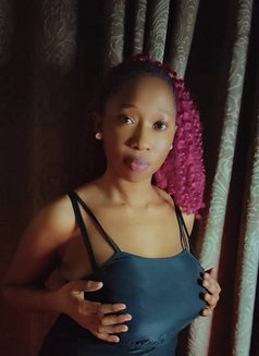 ANGEL - escort in Noida Photo 3 of 5