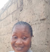 Angel - escort in Dammam