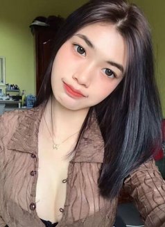 Angel - escort in Kuala Lumpur Photo 2 of 3