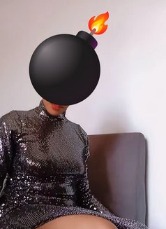 Angel - puta in Kampala Photo 4 of 6