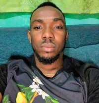 Willy - Male escort in Accra