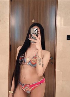 Angela 01 - Acompañantes transexual in Manila Photo 1 of 7