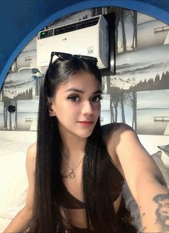 Angela 01 - Acompañantes transexual in Manila Photo 5 of 7