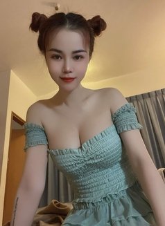 Angela - escort in Ho Chi Minh City Photo 4 of 7