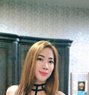Angela - escort in Dubai Photo 2 of 8