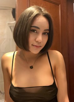 Angela - escort in Hong Kong Photo 4 of 22