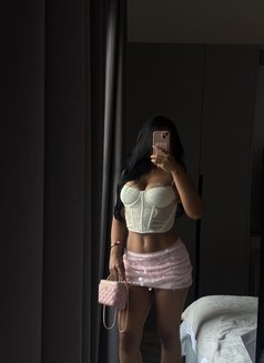 Angela Gfe, Hot Asian - escort in Doha Photo 6 of 8