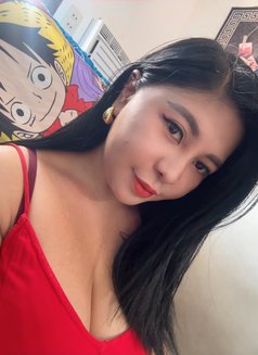 Angela - escort in Manila Photo 5 of 6