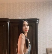 Angela pump ur penis - escort in Dubai