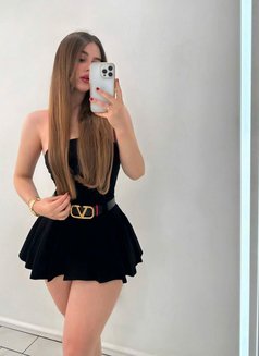 Angela - masseuse in İstanbul Photo 1 of 6