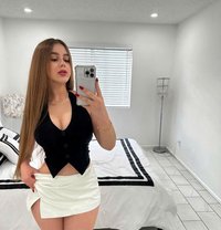 Angela - masseuse in İstanbul