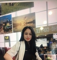 VIP LYLY Now young and big boobs - escort in Singapore