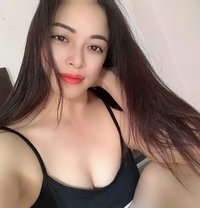 VIP LYLY Now young and big boobs - escort in Singapore