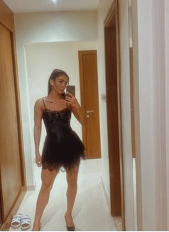 Angela - escort in Dubai Photo 11 of 15