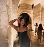 Ángela – Masajes sensuales y tántricos e - masseuse in Barcelona Photo 3 of 6