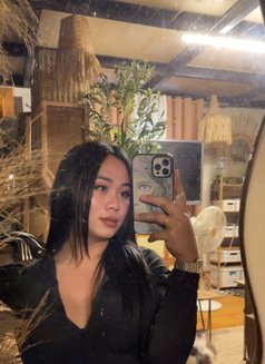 Angela69 - Transsexual escort in Hong Kong Photo 7 of 7