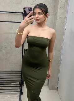 Angelaa - Masajista in Al Manama Photo 6 of 6