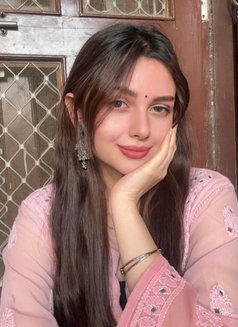 Angelaa - masseuse in Muscat Photo 8 of 8