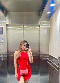 Lovely Vicky! - Acompañante in Singapore Photo 4 of 7