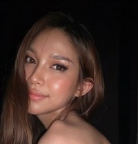 Angelcore mess of your heart.BKK’s Hush - Acompañantes transexual in Bangkok