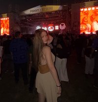 Angelic Bombshell Rosé Taylor - puta in Mumbai Photo 22 of 25