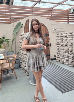 Angelic Bombshell Rosé Taylor - escort in Mumbai Photo 26 of 26