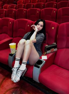 Angelic, student girl - escort in Macao Photo 11 of 16